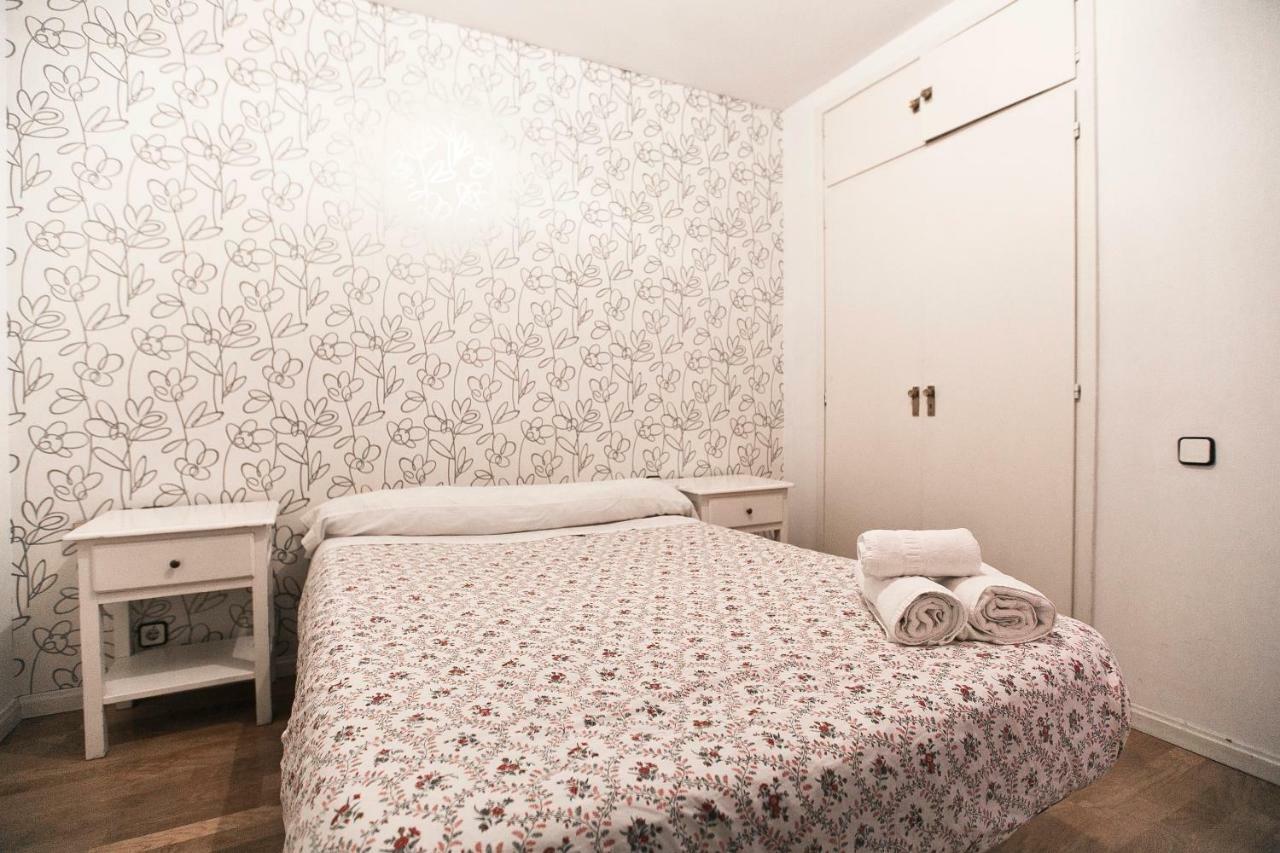 Apartamento San Bernardo Madrid Exterior foto