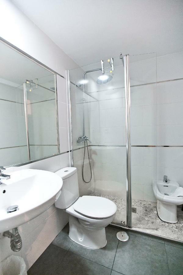 Apartamento San Bernardo Madrid Exterior foto